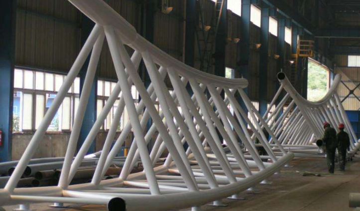 江阴管廊钢结构与桁架结构的管道支架应该如何区分